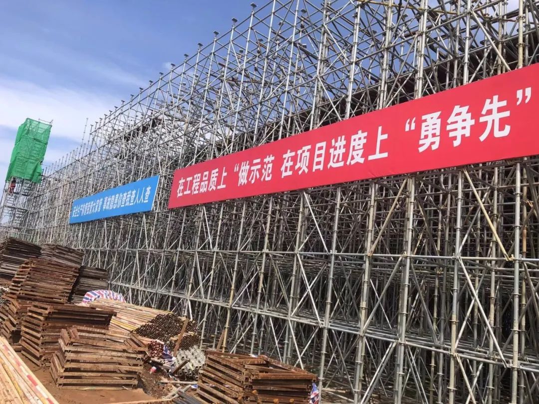 黨委書記、董事長涂建平赴南外環(huán)高速項目察看疫情防控工作及施工進度